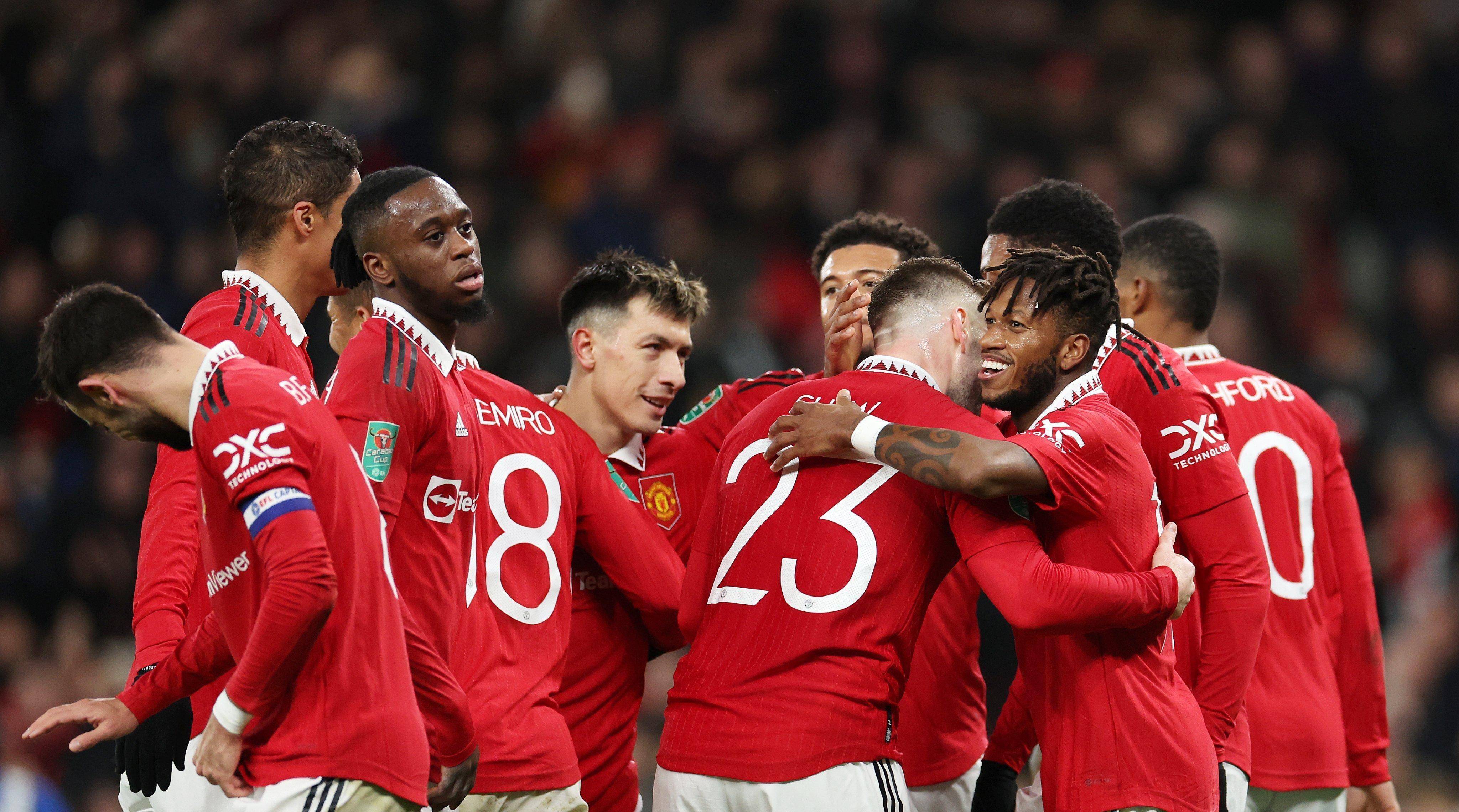 切尔西客场一球小胜，登顶英超积分榜的简单介绍